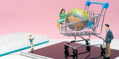 retail and ecommerce tabs image