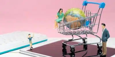 retail and ecommerce tabs image